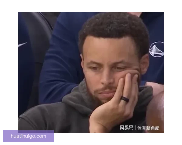 库里称文班走进更衣室燃起全队斗志竞争精神感染力十足